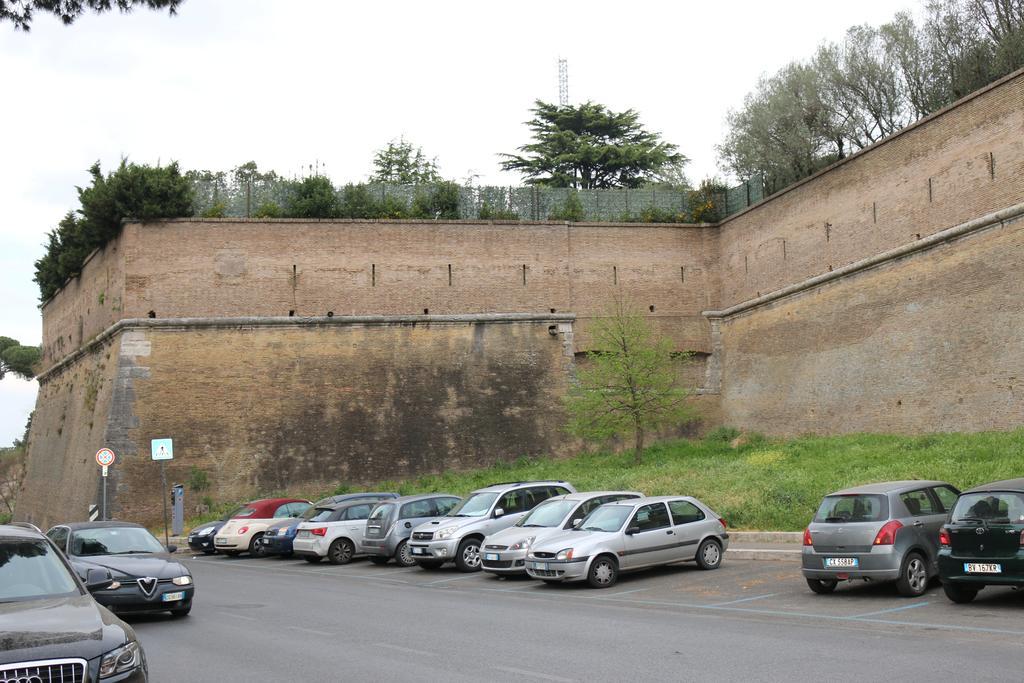 מלון Le Fontane Di Roma מראה חיצוני תמונה